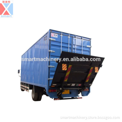Automatic truck tail lift